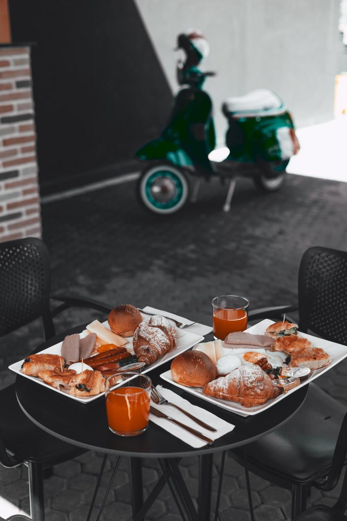 Hotel Beke Vlora Kültér fotó