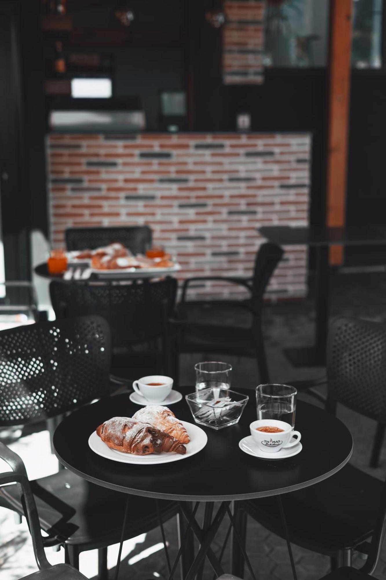Hotel Beke Vlora Kültér fotó