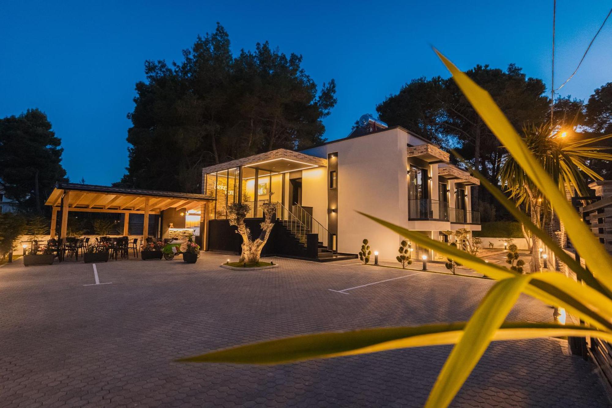 Hotel Beke Vlora Kültér fotó