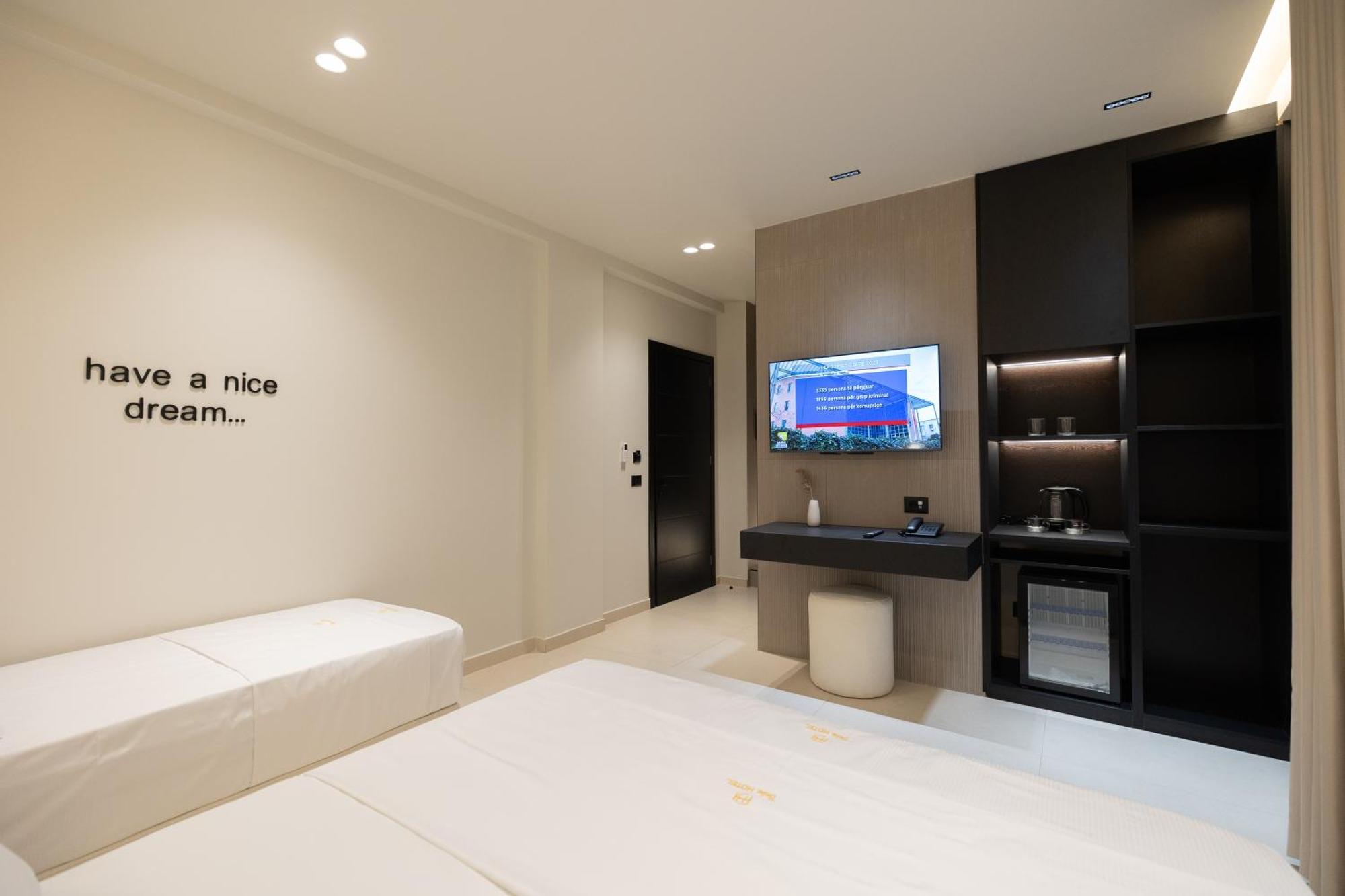 Hotel Beke Vlora Kültér fotó